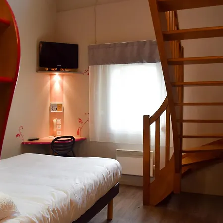 Le Lioran Hotel 2*